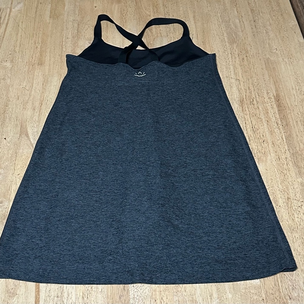 Beyond Yoga Women’s Gray/Black Spacedye Move It Dress active dress shorts size M - Picture 4 of 5